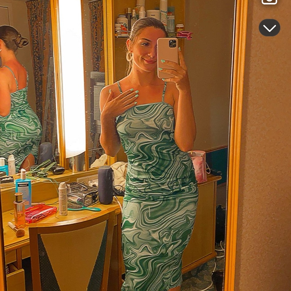 Green Swirl Pattern Dress